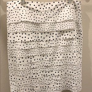 New White House Black Market Skirt 12